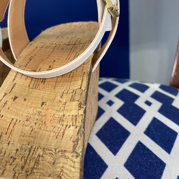 White cork Tommy Hilfiger ankle strap platforms cork wedges heeled sandals Sz 10 - Picture 7 of 13